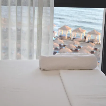 Appartamento Seaside 29 , Rana E Hedhun *